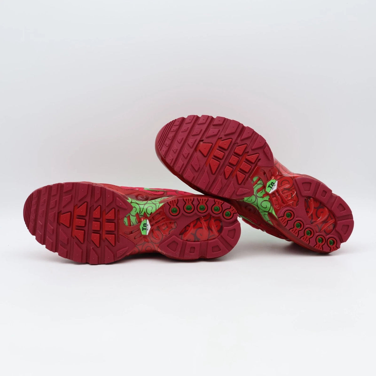 One Piece × Nike Air Max Plus "Devil Fruits/Ope Ope"