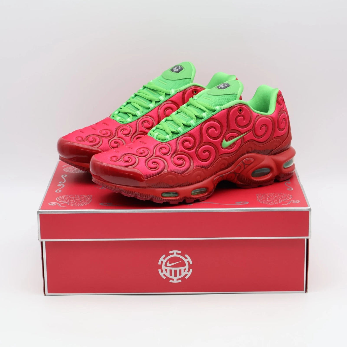 One Piece × Nike Air Max Plus "Devil Fruits/Ope Ope"